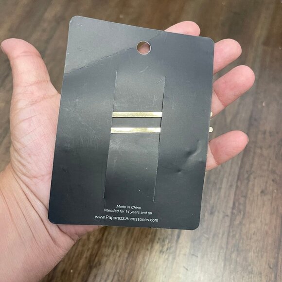 Paparazzi Pearl Hair Pins - Picture 3 of 3